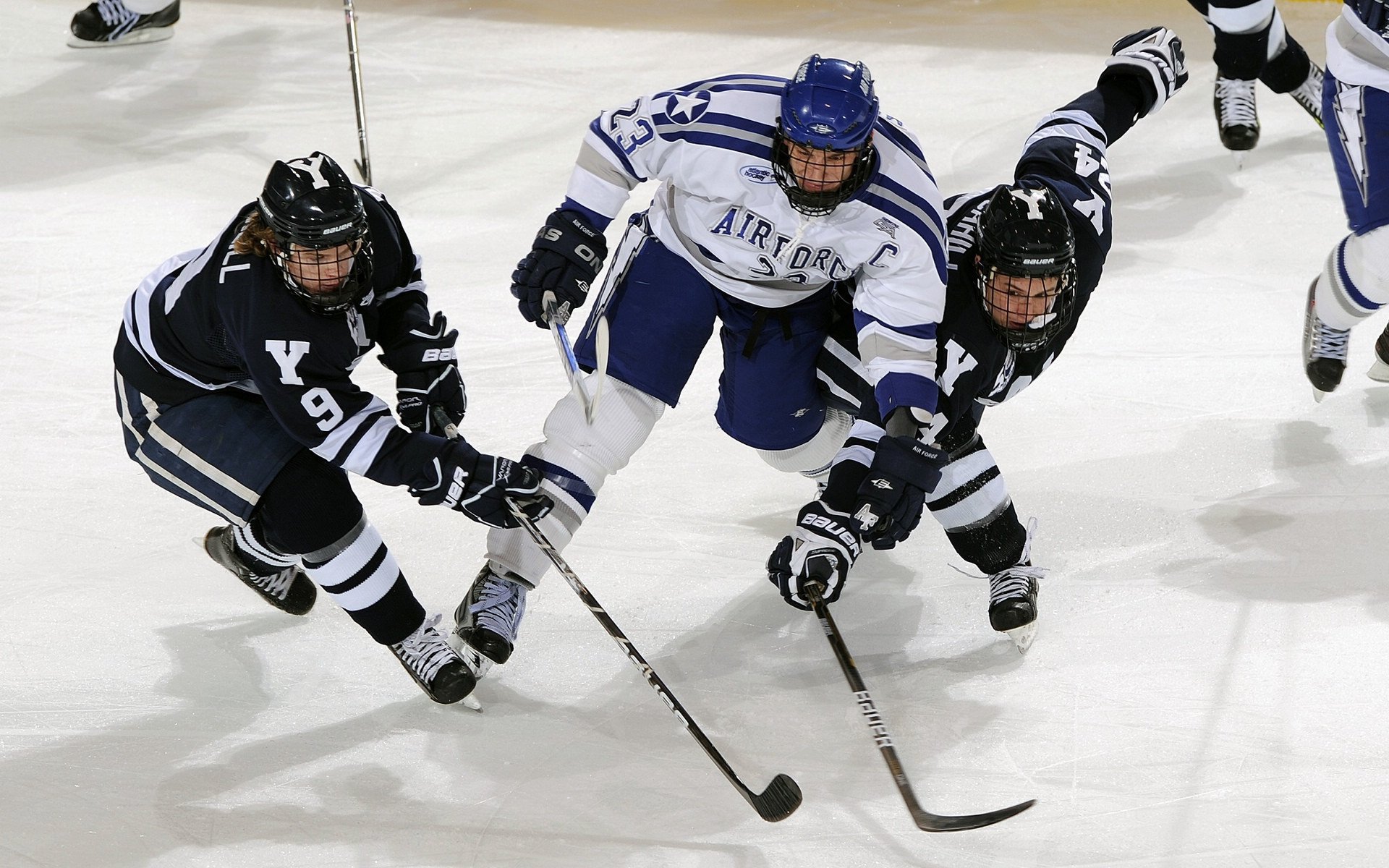 全国全民健身大赛在各地开展,让普通体育爱好者在家门口就能登上全国大舞台